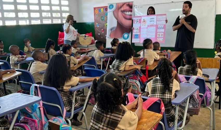 Promueven el cuidado de la salud bucal en Colón 