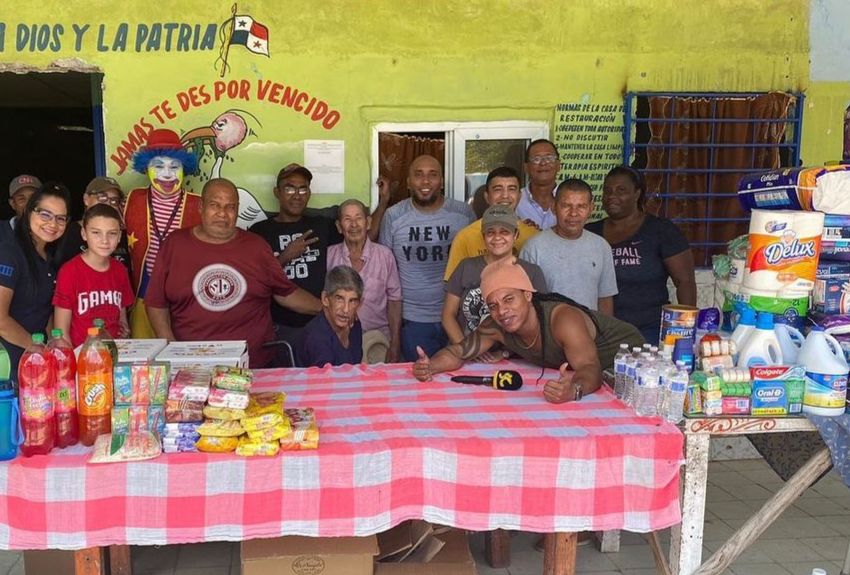 ¡No lo olvidan! Cascarosos visitaron a 'Margarito' y hasta llevaron donaciones 