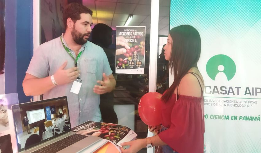 Visitantes a Feria de David conocen el potencial de los hongos nativos en cafetales y Tierras Altas chiricanas 