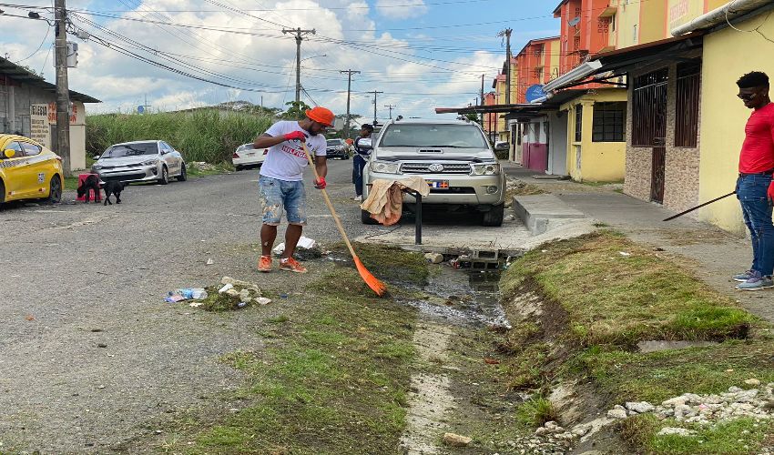 Avanza proyecto 'Limpia tu barrio, Salva tu paila' en Colón  
