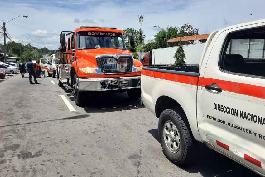 Bomberos no firmarán permisos para la entrada y salida de mercancías peligrosas a Panamá 