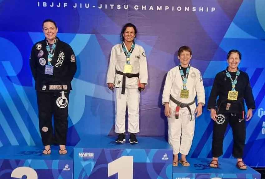 ¡Campeona panameña! Jennisín Rosanía obtuvo dos medallas de oro en California 