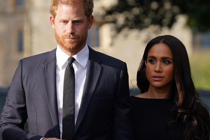 ¡Ahora le toca a ella! Meghan Markle se va de fiesta sola en Los Ángeles y deja a Harry en casa 