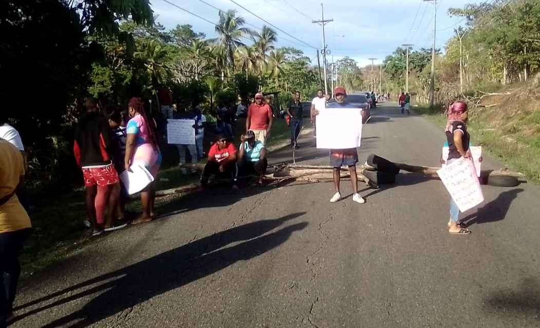 ¡De la patada! Colón amanece con un festival de cierre de calles 