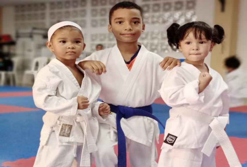 Atletas del Dojo Karate OGKK Don Bosco van con todo para su cambio de cinta 