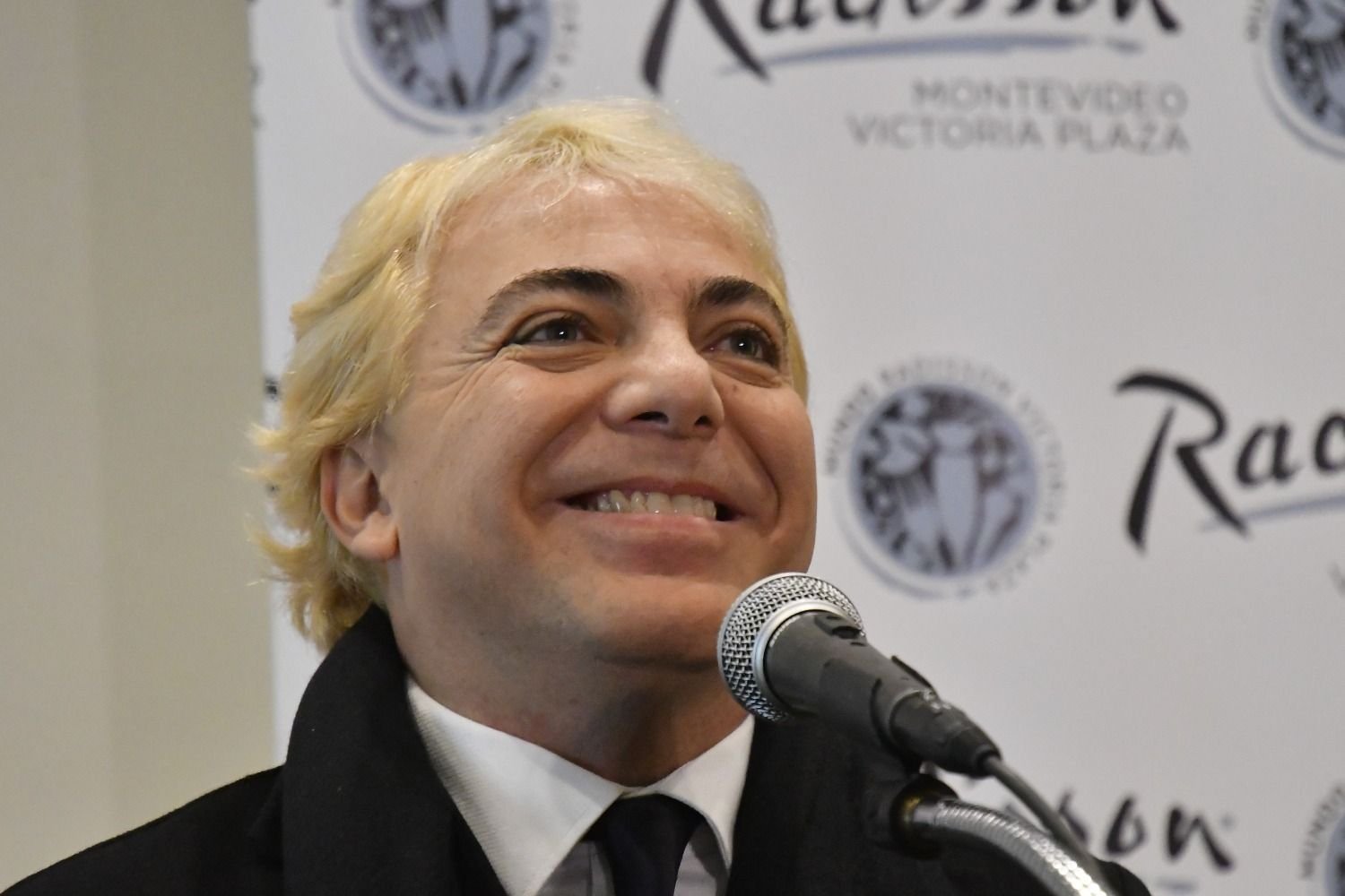 ¡Con una argentina! Cristian Castro se convertirá en papá otra vez 