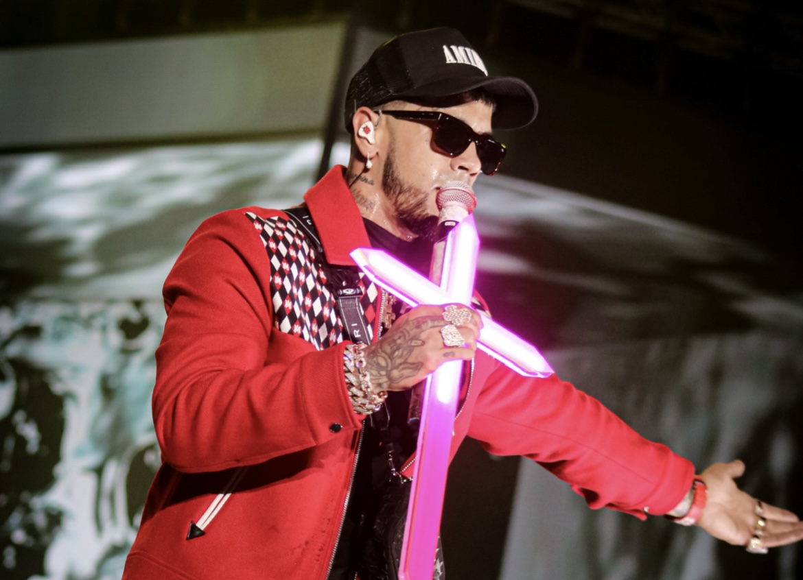 ¡Brrrr, bebecita! ¡Lo prometió y lo cumplió! Anuel prendió Panamá en una hora de 'show' 