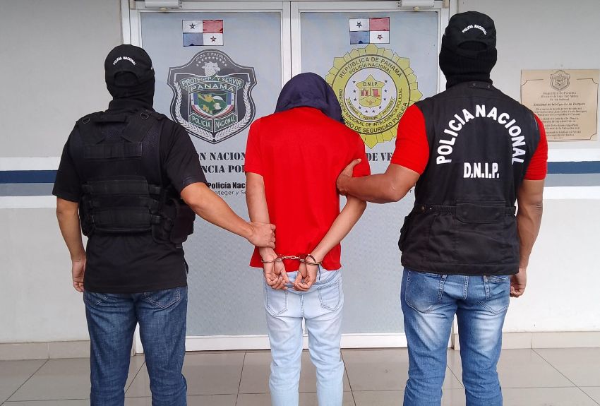 Capturaron a tres personas por robo y daño agravado a las instalaciones de la DIJ en Veraguas 
