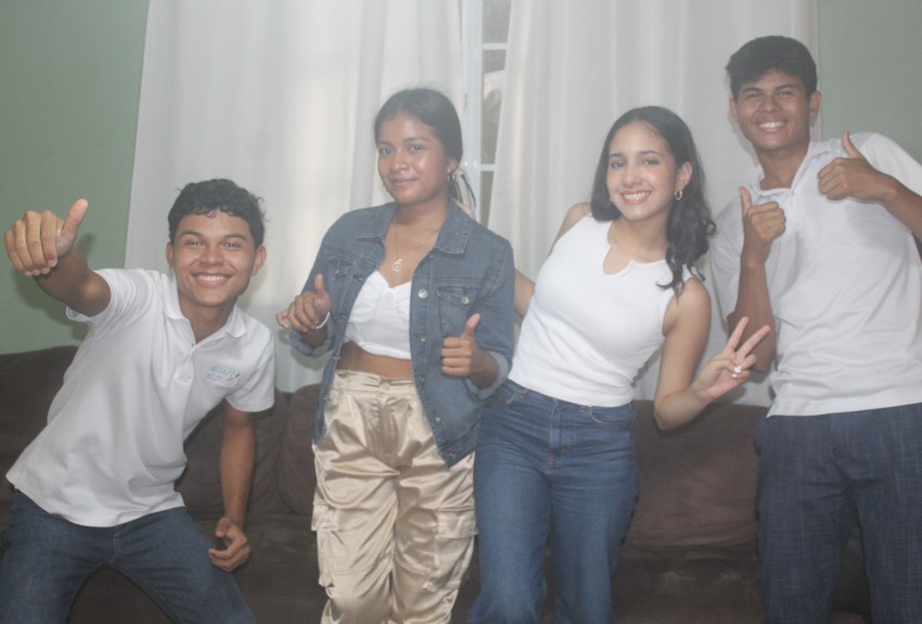 Estudiantes siguen compartiendo buenas noticias y la meta es llegar a un programa de televisión 
