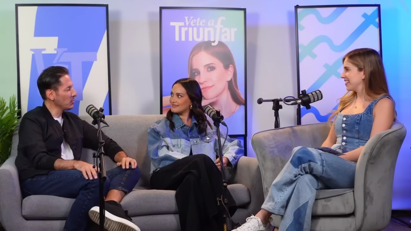 'Influencer' mexicana se disculpa por podcast que normalizó 'grooming' 