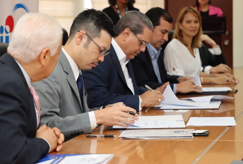 Buscan fortalecer planes de desarrollo a lo largo de la Línea 3 del Metro de Panamá 