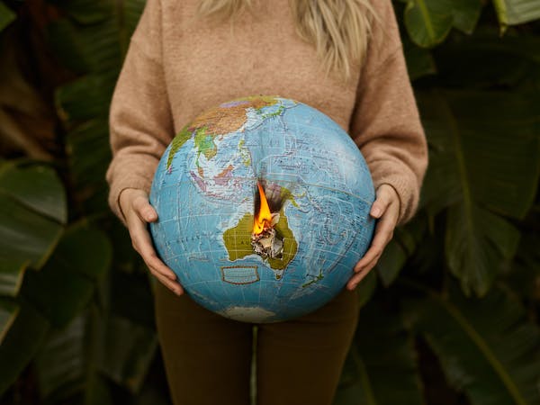2023 bate récords de temperaturas, concentración de CO2 y deshielo en la Antártida 