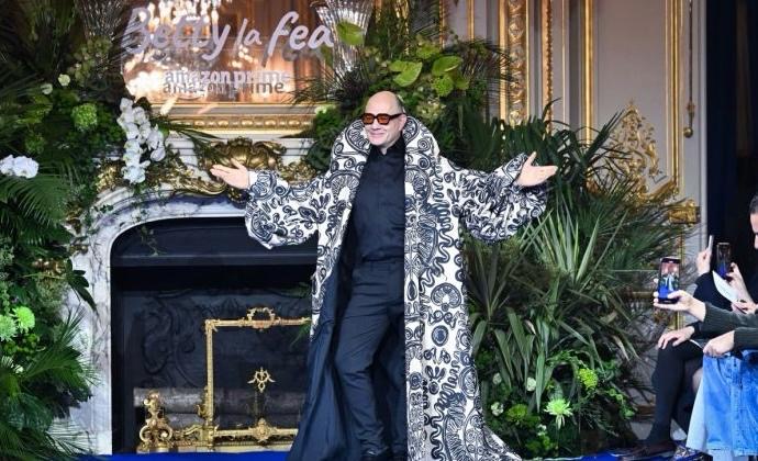 Los personajes de la secuela de ‘Betty la fea’ debutan en la semana de la moda de París 