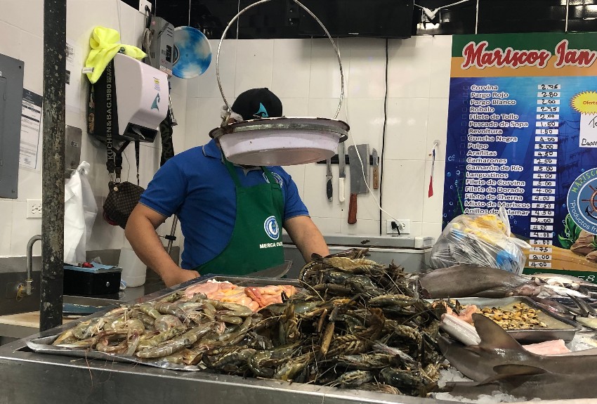 En Herrera, aumenta venta de mariscos por la Cuaresma
