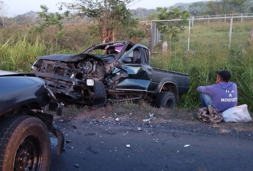 Accidente en Veraguas dejó dos heridos de consideración; el mal estado de la calle pudo ser una de las causas 