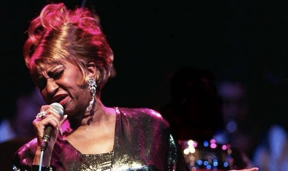 Lanzan rara grabación de un concierto de Celia Cruz en los años 80 en un club de Miami 