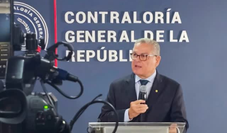 ¡En contra de su voluntad! Contralor Anel Flores refrenda aumento salarial de 4,000 a los magistrados de la CSJ 
