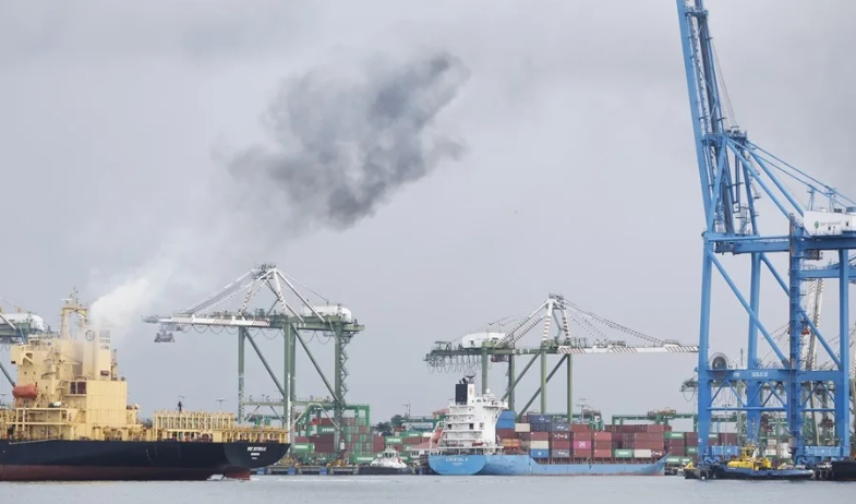 Bloomberg: CK Hutchison cerrará venta de sus puertos en Panamá pese a críticas de Pekín 
