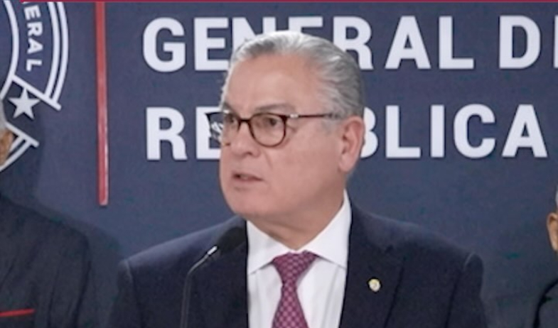 Contralor anuncia que directores de escuelas que no entreguen informes sobre inasistencias y tardanzas perderán acceso a pagos 