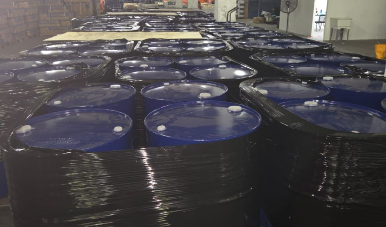 Hallan presunto precursor químico para cocaína en operativo aduanero  