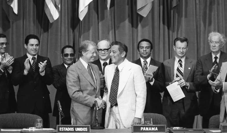 Un documental recuerda la compleja negociación que entregó a Panamá el control del Canal 
