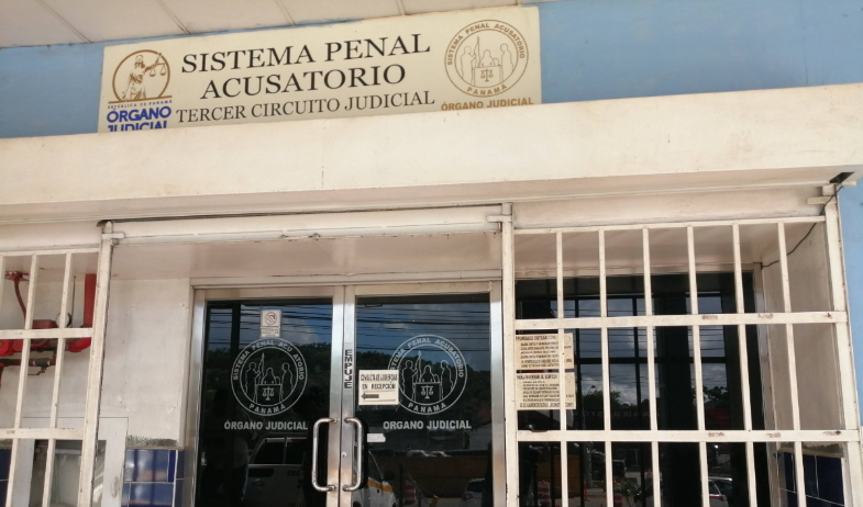 Condenan a mujer a 30 años de prisión por abuso sexual agravado contra sus hijas menores de edad 