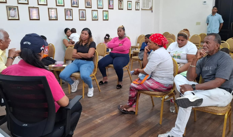 Residentes de albergue de Mindi piden mudarse a Alto de Los Lagos 