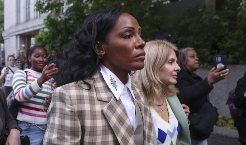 La cantante Dawn Richard testifica que Combs le dijo que la haría 'desaparecer o morir' 