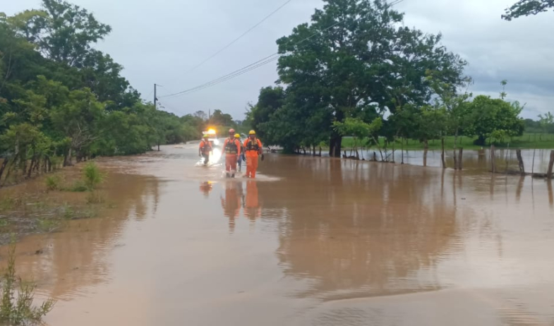 Fuertes lluvias provocan inundaciones en Santiago de Veraguas 