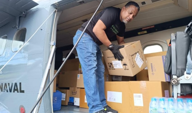 Trasladan vía área medicamentos e insumos a  instalaciones en Bocas del Toro 