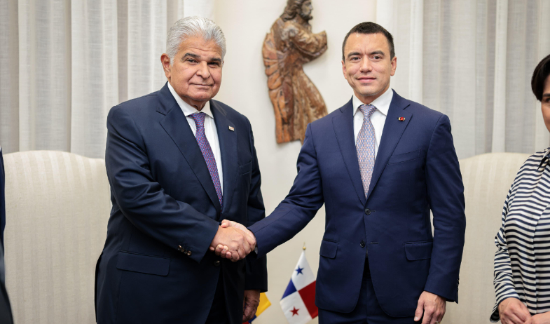 España anuncia interés por invertir en el tren Panamá-David  