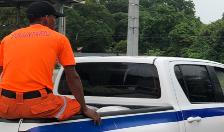 Agricultor desaparece tras intentar cruzar caudaloso río en Las Minas 