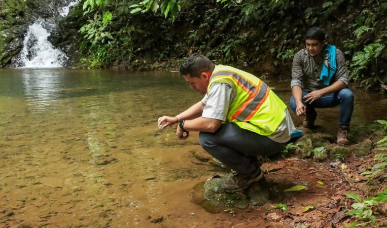 Inicia aplicación de multas máximas a contaminadores del  río La Villa 