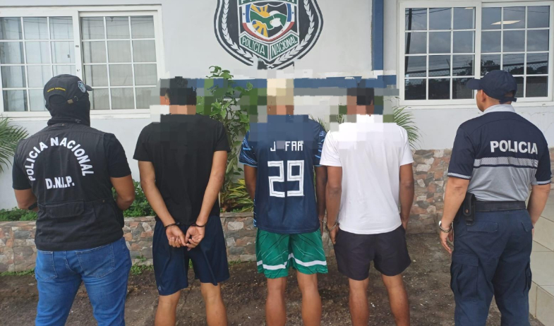 470 personas son aprehendidas y más de mil 700 balboas incautados por la Policía Nacional  