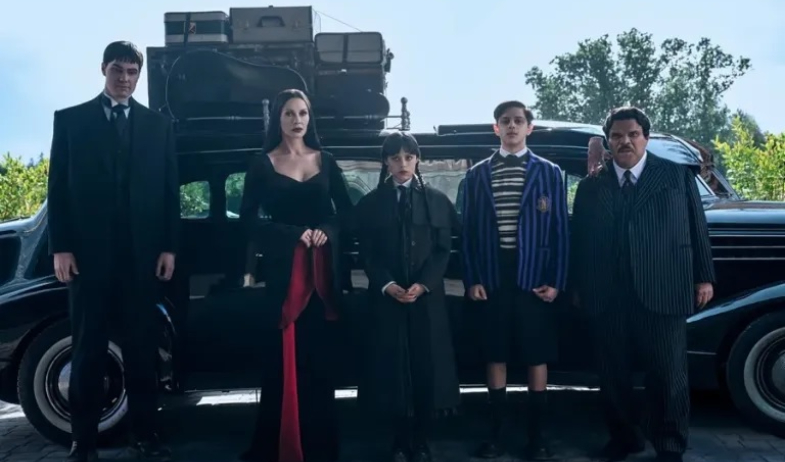 La segunda temporada de la serie ‘Miércoles’ llega en los estrenos de agosto 