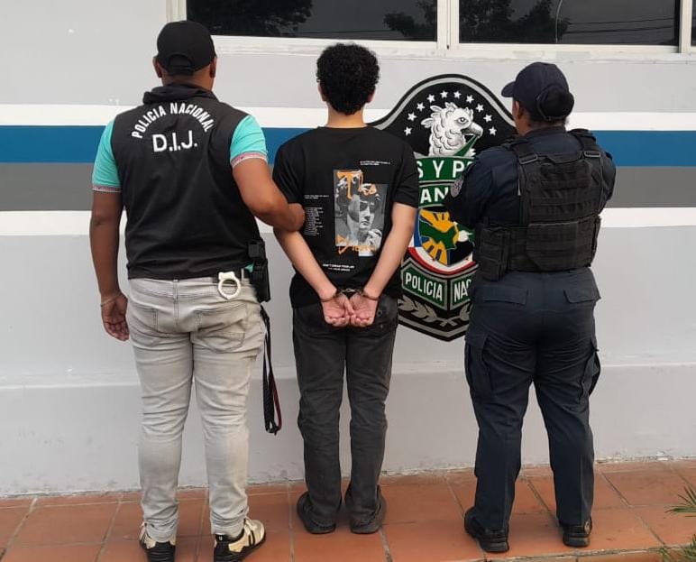 Cae joven por fraude informático y estafa tras suplantar identidades en WhatsApp  