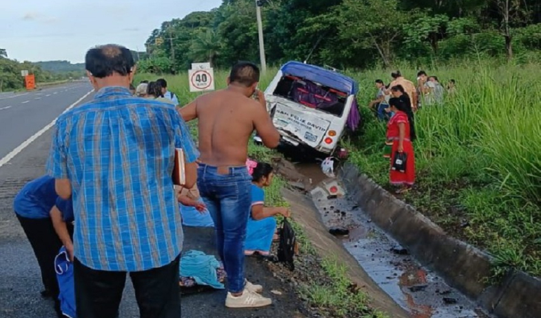 Choque entre autobús y pick up deja más de 20 heridos en San Lorenzo, Chiriquí 