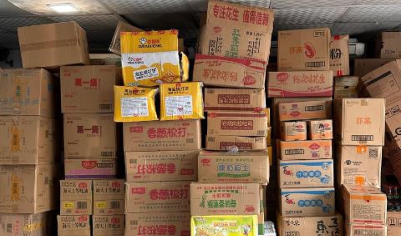 Aduanas retiene vehículo con 148 bultos de mercancía de origen chino en Colón 
