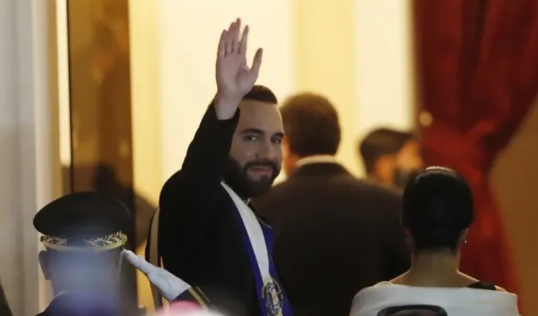 El presidente Bukele sobre reelección indefinida: '¿Por qué es diferente en El Salvador?' 
