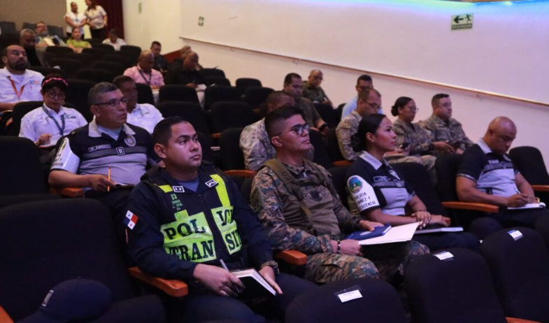 Comisión Nacional de Desfiles Patrios realiza su primera reunión de coordinación 