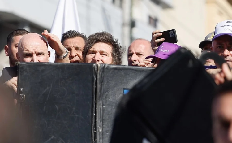 Panamá tilda de 'inaceptable' el ataque a Milei y aboga por la tolerancia en Argentina 