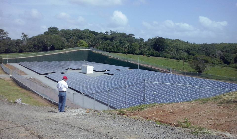 Tres empresas reciben luz verde provisional para instalar paneles fotovoltaicos en Panamá Oeste 
