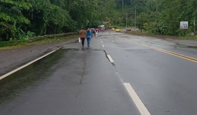 ATTT regula tarifas de transporte tras daño en la carretera Panamá–Colón 