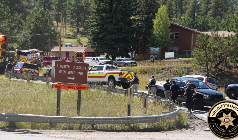 Tres adolescentes resultan heridos tras un tiroteo en una preparatoria en Denver (EE.UU.) 