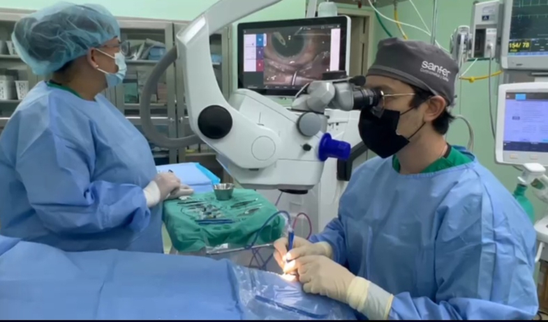 Inician cirugías oftalmológicas tras años de espera en Santiago 