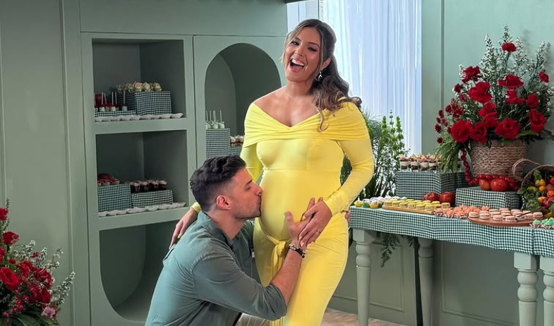 ¡'Queríamos algo fuera de lo tradicional'! Carolina Castillo revela el nombre y los detalles del baby shower de su hija 