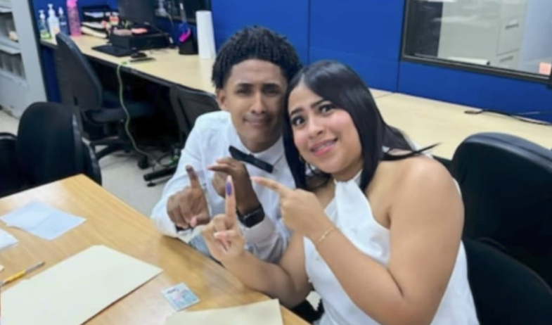 'Volví a amar' Jeison Vega celebra su boda civil y dedica una emotiva canción a su esposa 