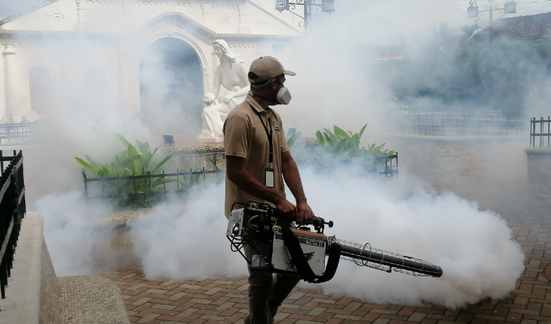 Autoridades de Salud hacen llamado a la población ante el incremento de casos de dengue  