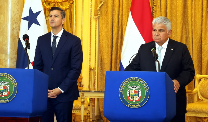 Los presidentes de Panamá y Paraguay impulsan integración comercial bilateral y regional 