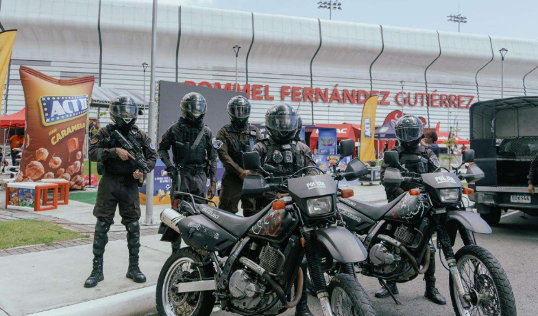 Policía Municipal garantiza zona '0-biencuidao' en el Rommel Fernández 